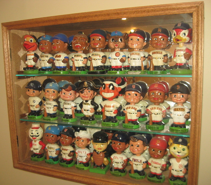 Lot Detail - 1961-63 Cleveland Indians White Base Bobblehead